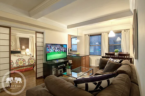 Sold by East Egg Realty | media 25