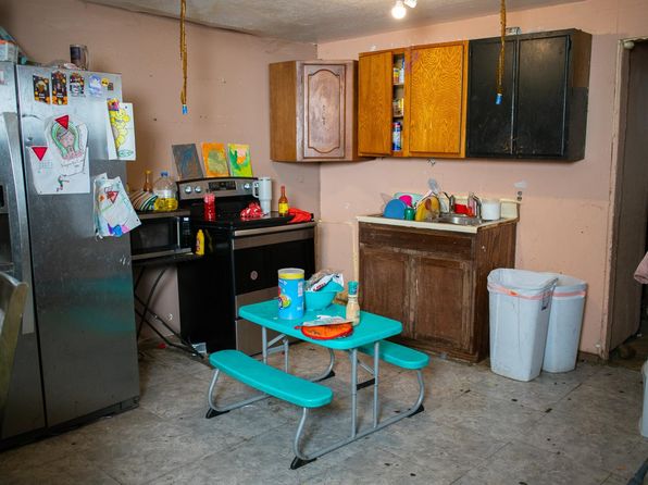 laredo-texas-49605639 picture