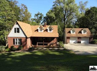 6305 Highland Dr, Huntington, WV 25705