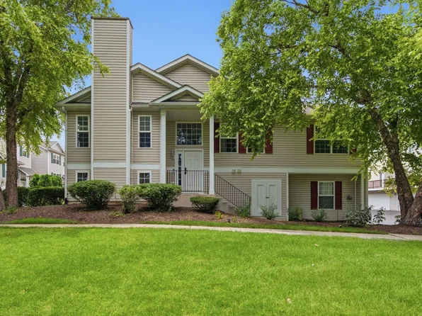 2248 Graystone Dr Unit 2248, Joliet, IL 60431