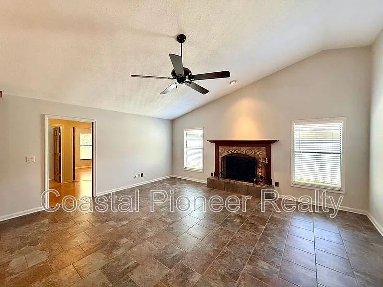 11732 Spanish Lake Dr — Photo 13