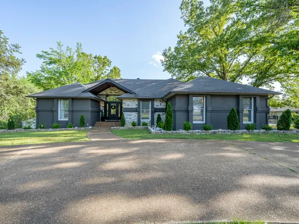 195 Yeiser Dr, Savannah, TN 38372