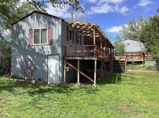 60 Otter Creek Ct, Lewellen, NE 69147