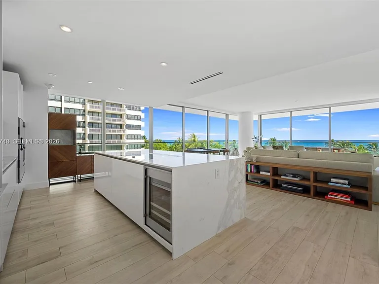 10203 Collins Ave #401 — Photo 8