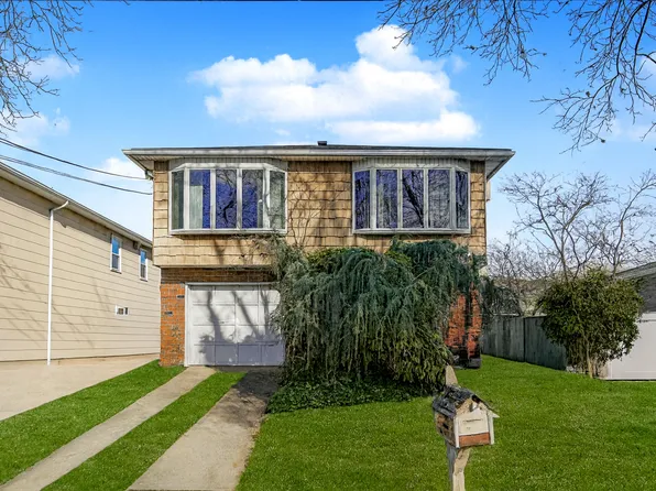 11 Denton Place image 3 of 47