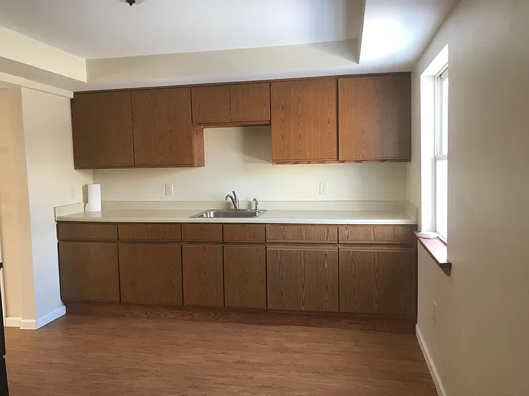 1417 Custer Dr — Photo 3