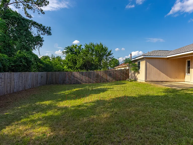 883 Chesapeake Way — Photo 9
