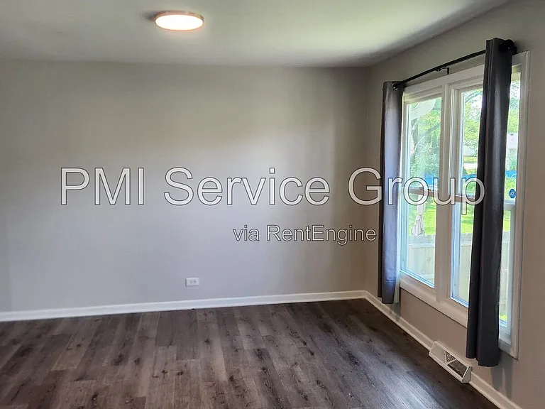 418 Assembly Dr — Photo 7