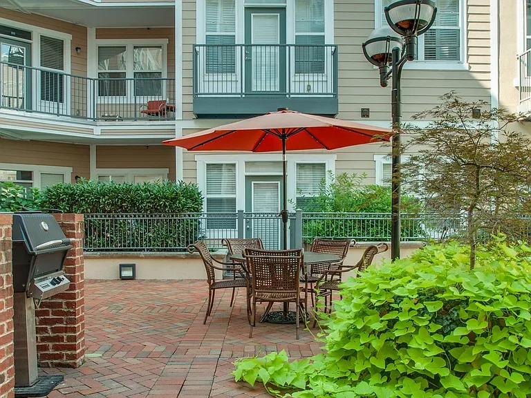 3000 Vanderbilt Pl #231 — Photo 16
