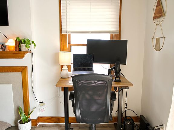 5th image of 1514 Golden Ave #1