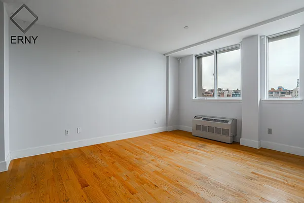 Rented by ERNY LLC | media 44