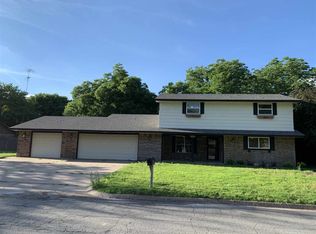 3020 Oak Ridge Rd, Enid, OK 73703