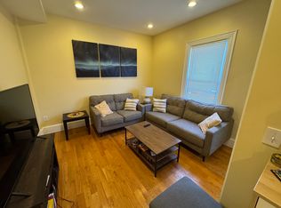 208 Holland St #2A, Somerville, MA 02144