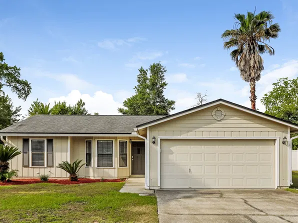 2940 Jessicas Ct, Green Cove Springs, FL 32043