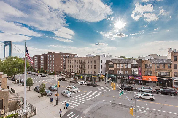 Sold by East Coast Realtors Inc. | media 30