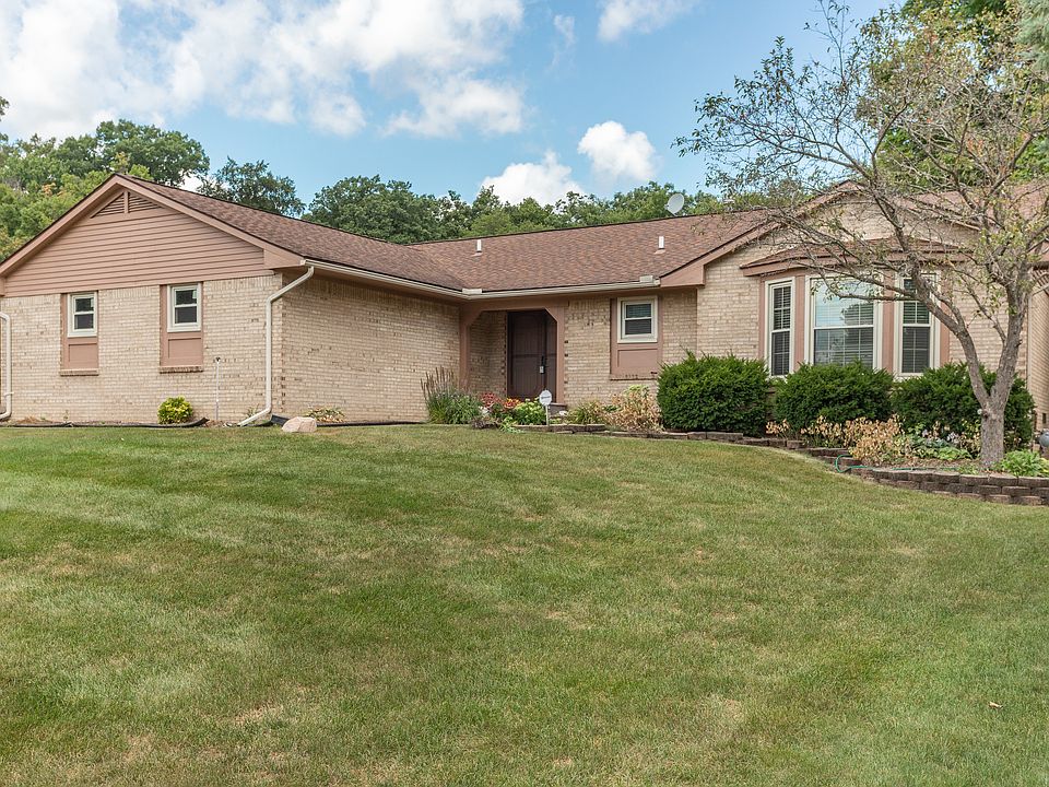 1st image of 38168 Lancaster Dr