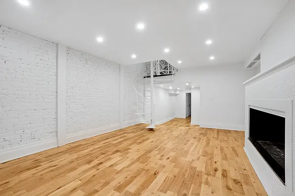 Rented by Corcoran | media 5