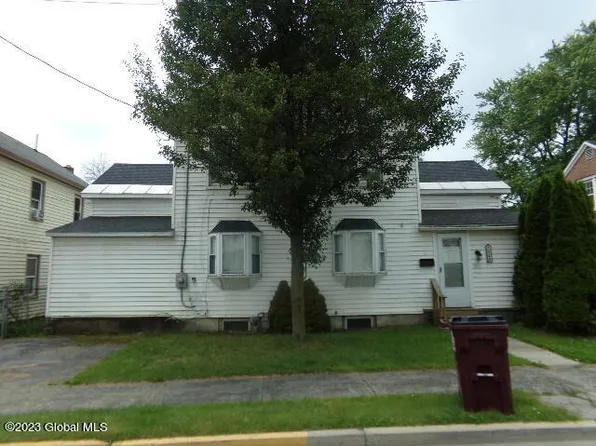 221-223 Saratoga Avenue, Mechanicville, NY 12118