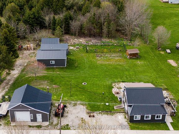 2nd image of 181 Council Rd