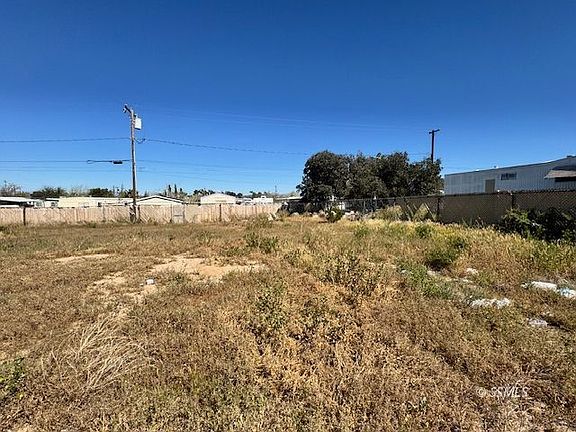 5th image of 1414 W Boston Ave