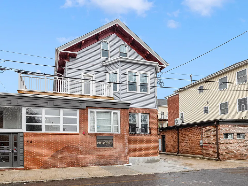 54 Sutton St #1