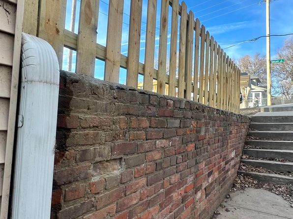 omaha-nebraska-442098574 picture