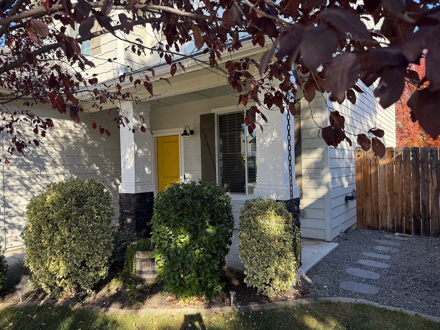 4 bed, 2154 sqft, $3,050 — Photo 3