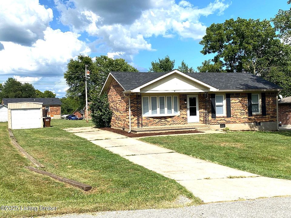 1st image of 1026 New Castle Ct