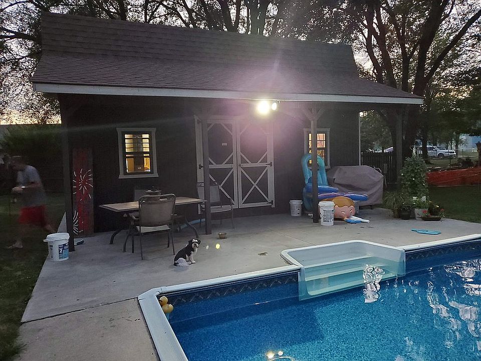 111 Hawthorn Ct, Arcola, IL 61910 Zillow