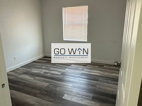 5th image of 2310 E Roosevelt St #5