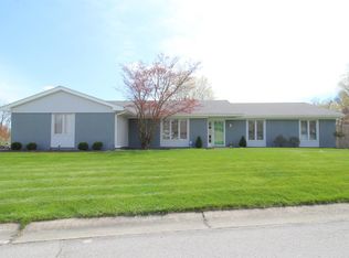 9107 Saratoga Rd, Fort Wayne, IN 46804