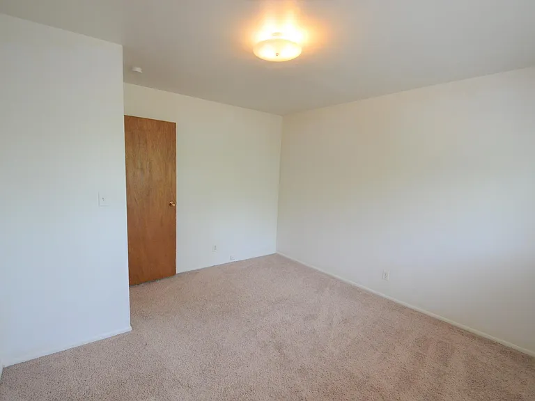 3150 Madison Ave #8 — Photo 14