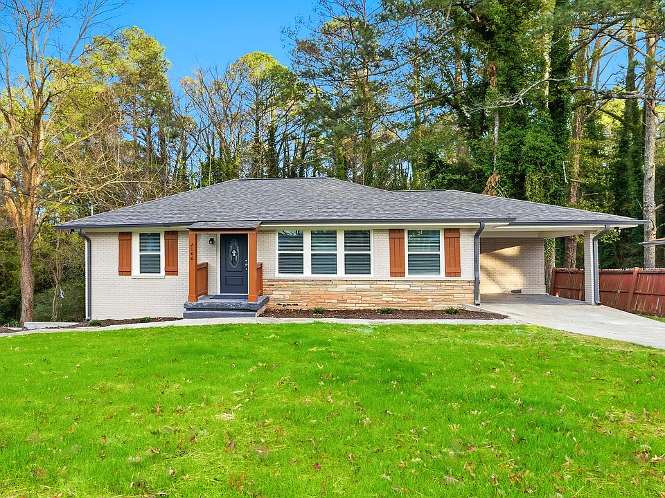 2166 Fairburn Rd SW