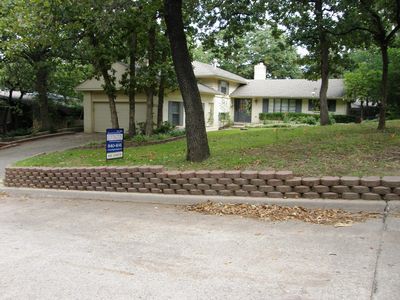 2004 N Briarcliff Ave, Bethany, OK, 73008