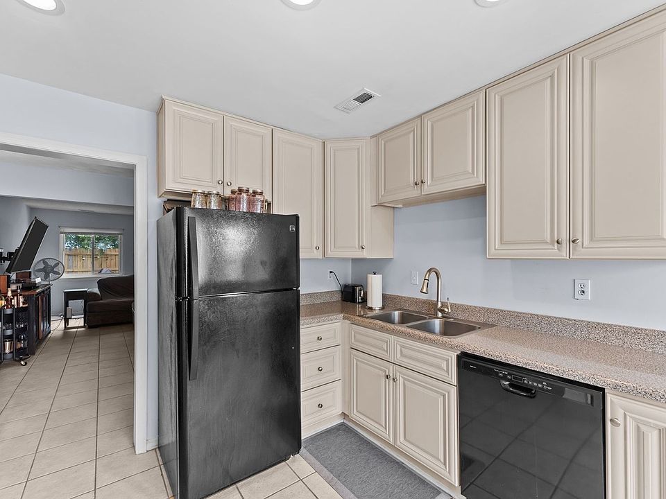 894 Riverbend Rd, Virginia Beach, VA 23452 Zillow