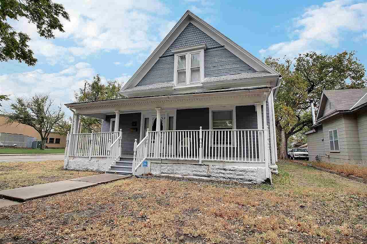 1141 S Emporia Ave Wichita Ks 67211 Mls 590685 Zillow