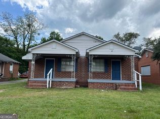 586 Robert Henry St, Macon, GA 31206