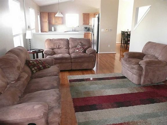 4th image of 5879 Eagle Creek Ct