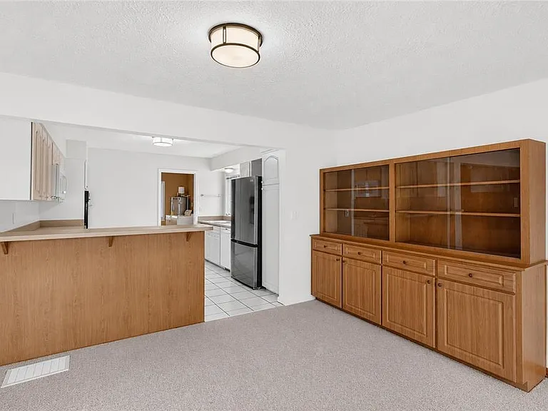 767 Edison Rd — Photo 21
