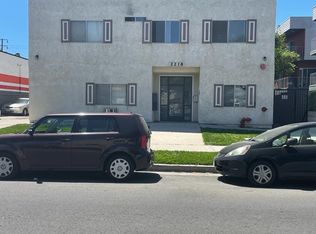 2218 Yosemite Dr, Los Angeles, CA 90041