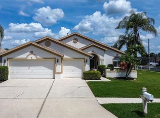 1920 Folkstone Pl, Zephyrhills, FL 33543