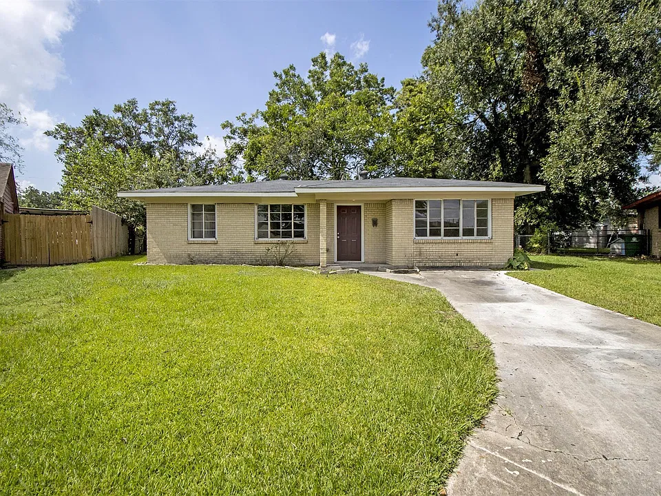 7 Talisman Ct
