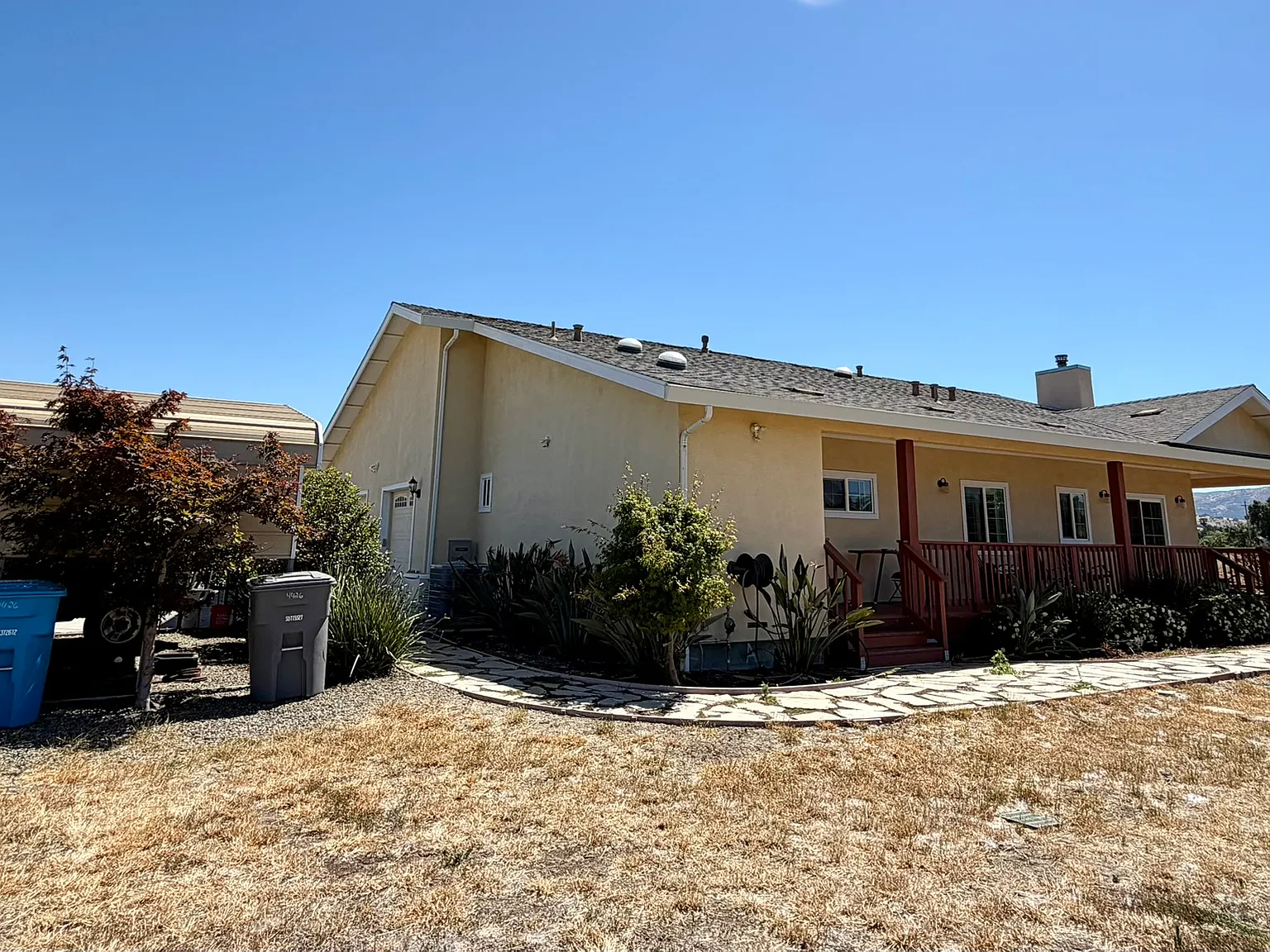 4 bed, 1742 sqft, $3,980 — Photo 3