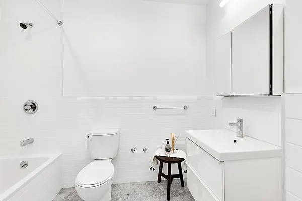 Rented by Owner | media 6