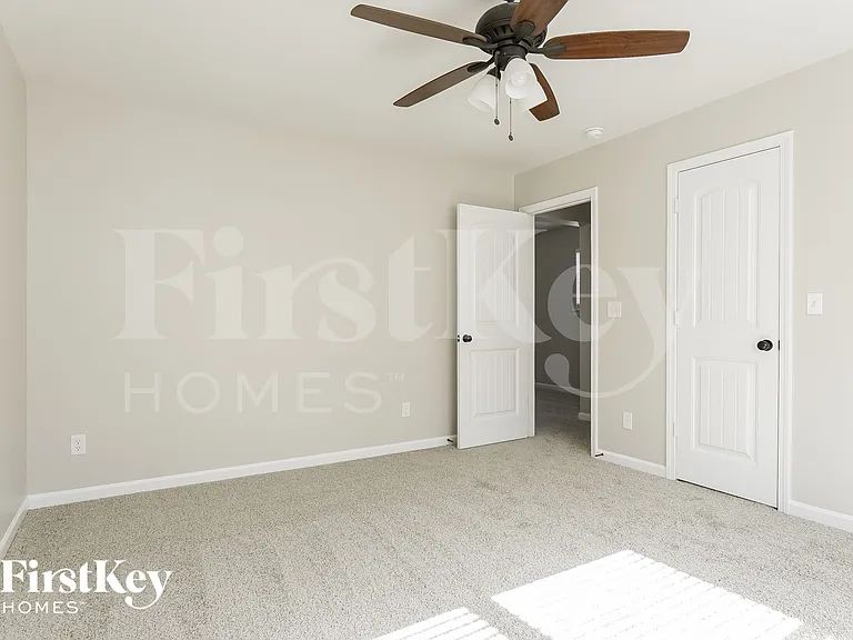 744 Helena Station Dr — Photo 12