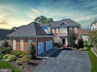 18349 Mid Ocean Pl, Leesburg, VA 20176