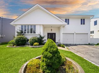 2115 Ellen Dr, Merrick, NY 11566