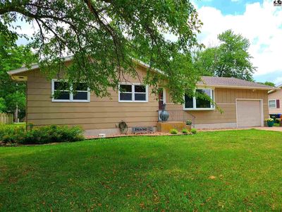 211 S Kennedy St, Hillsboro, KS, 67063