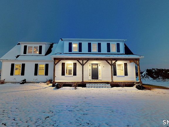 4th image of 318 Capen Street