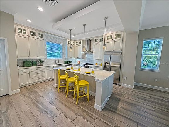 3rd image of 461 Geranium Park Way